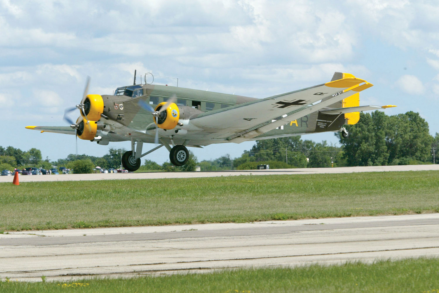 Ju-52
